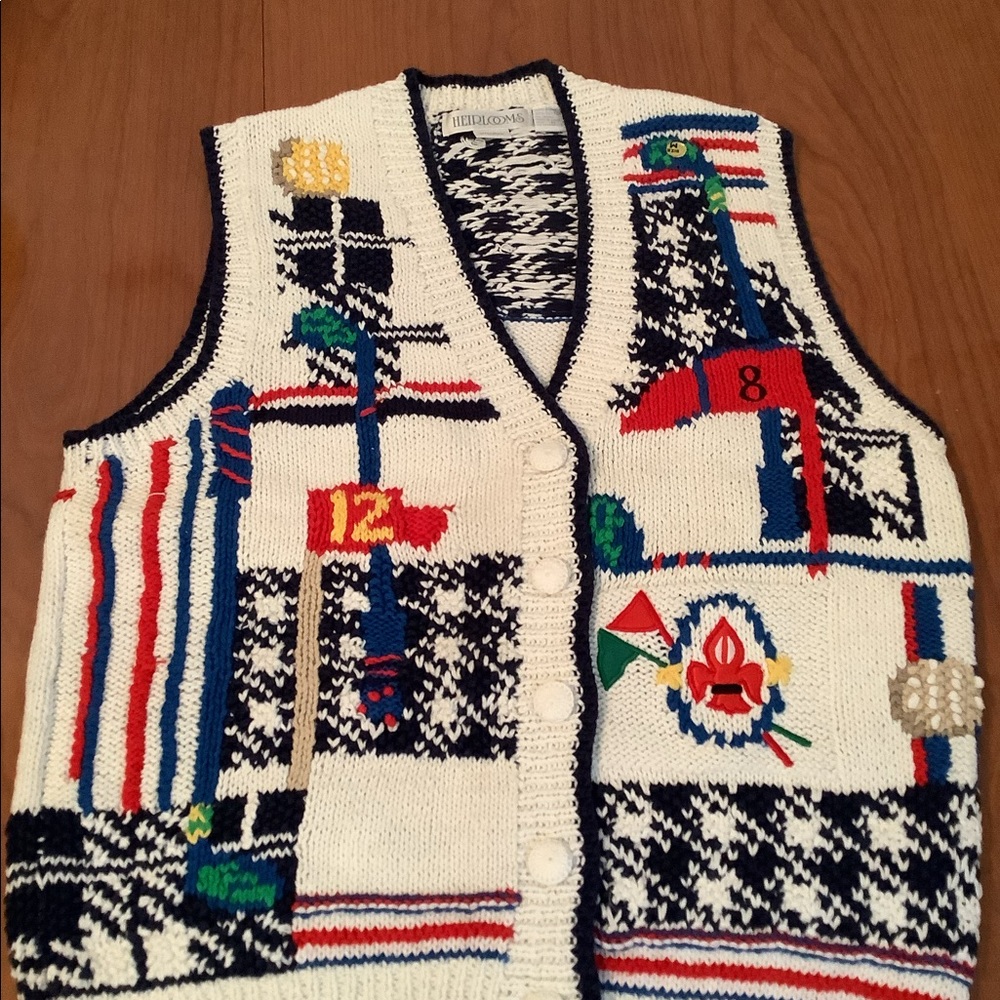 New vintage heirlooms Hand knit golf sweater vest cardigan